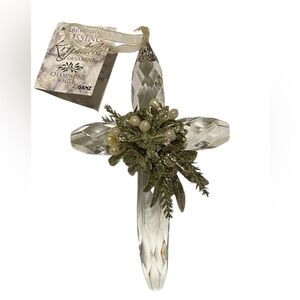 Ornament~Kissing Krystals Cross (NWT!)